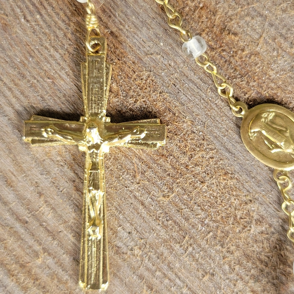 Beautiful beaded rosary - Picture 3 of 5
